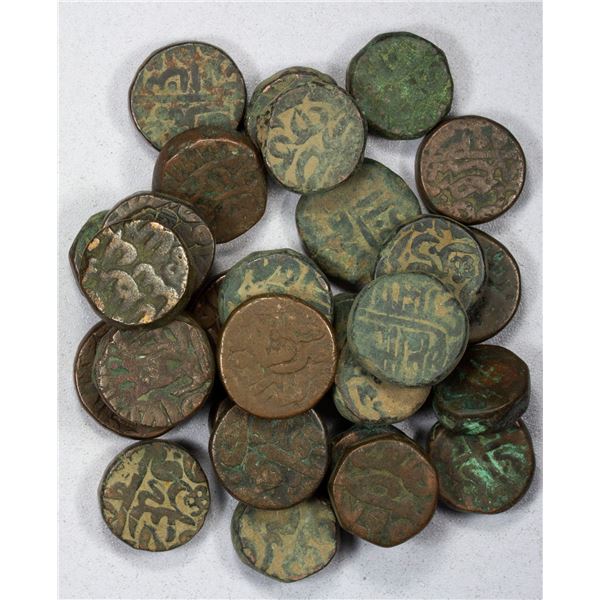 DELHI & MUGHAL: LOT of 29 copper dams