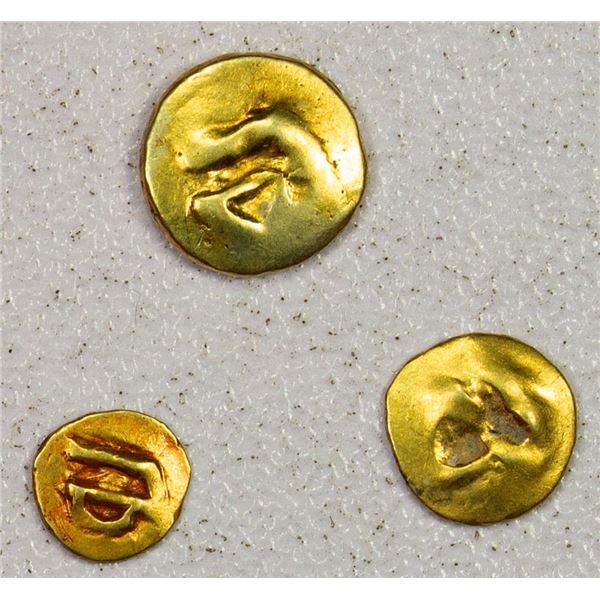 INDONESIA: SRIVIJAYA: LOT of 3 gold coins