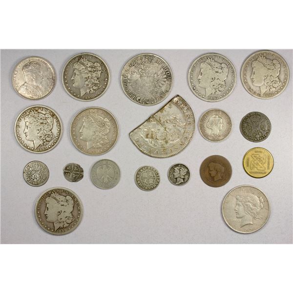 WORLDWIDE: LOT of 19 coins