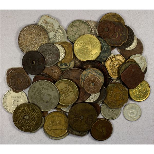 WORLDWIDE: LOT of 83 coins