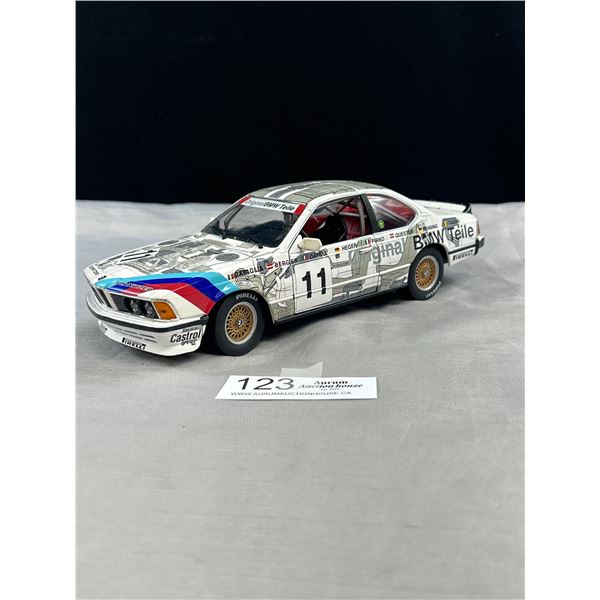 1:18 Scale Die Cast BMW 635 CSI Racing Car