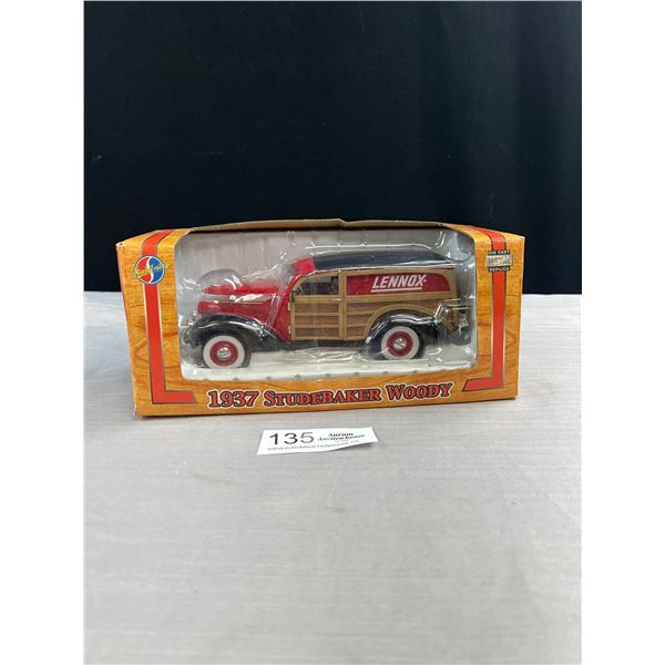 1:24 Scale Die Cast 1937 Studebaker Woody in Original Box