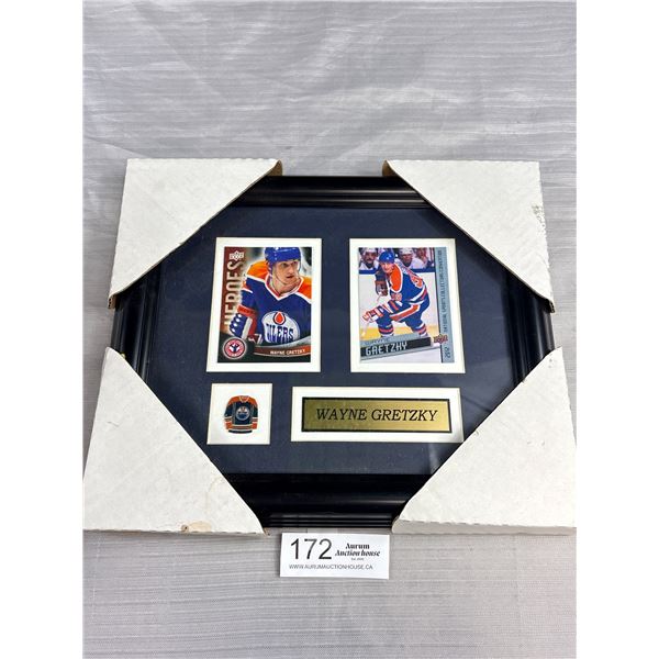 A Proffecionaly Framed Wayne Gretzky Trading Cards