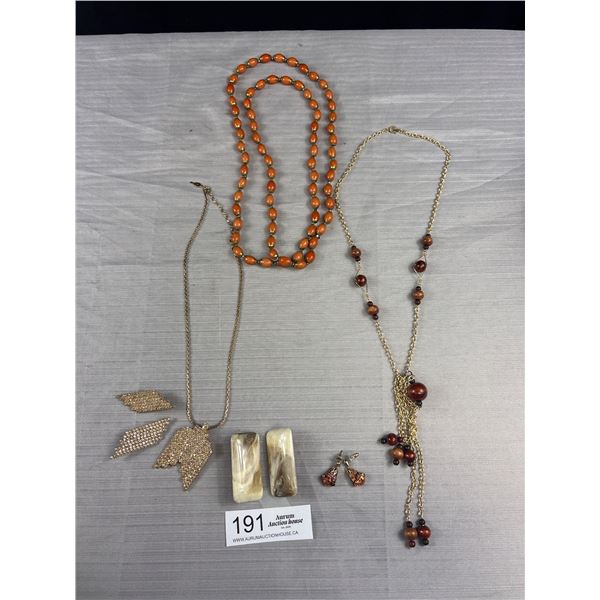 Lot of Vintage Jewelry