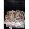 Image 1 : 13 Pages Topps Mars Attacks Heritage Set
