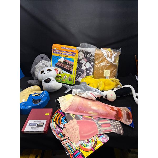 Collectible Vintage Kids Lot with a 1986 Smurfs Tape Deck