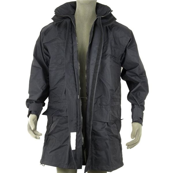 1x UK  Royal Navy Issue Gortex Wet Weather Jacket  Size 180-100