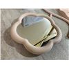 Image 3 : Sunflower Makeup Mirror