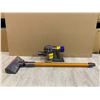 Image 1 : Dyson Stick Vacuum