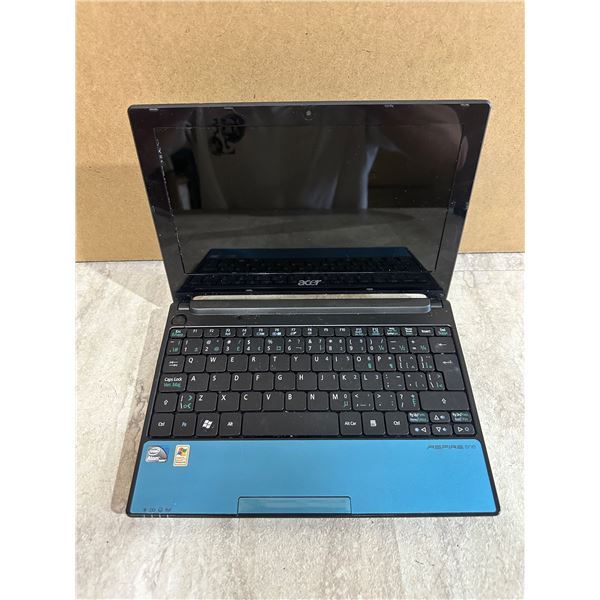 Acer Aspire One Mini Laptop