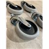 Image 2 : Lot of 4 Heavy Duty Casters 4in