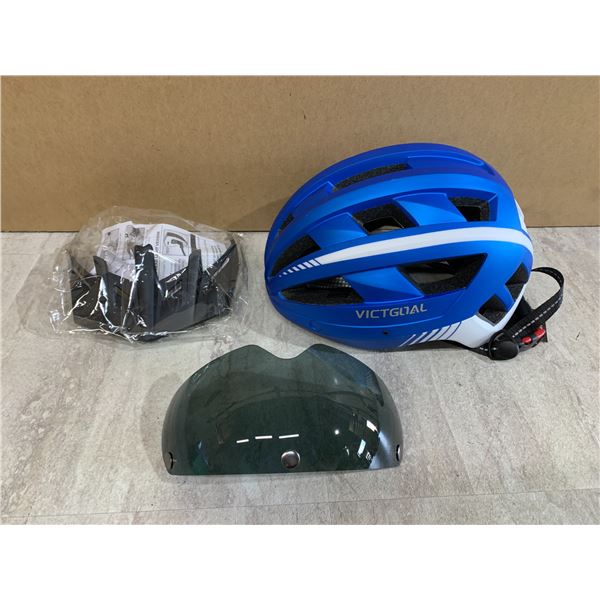 Victgoal Bicycle Helmet With Visor and Rechargeable Rear Lght Version