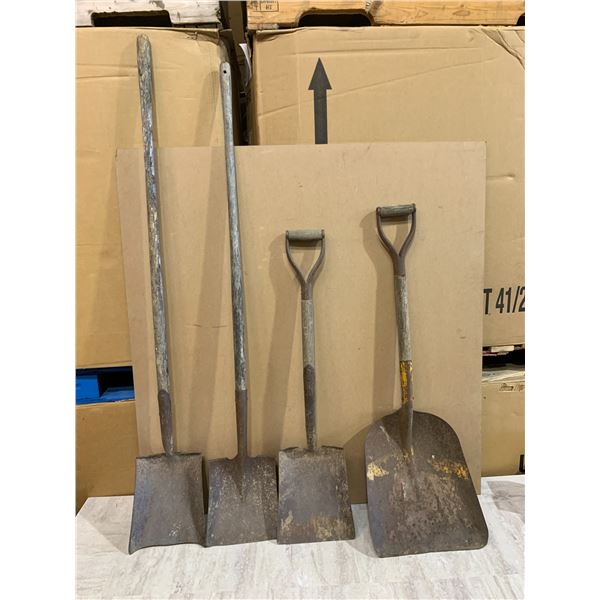 Lot of 4 Flat Shovels