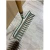 Image 3 : Lot of 2 Rakes