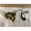Image 3 : Steam Punk Table Lamp Playing Guitar