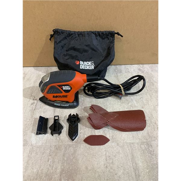 Black & Decker MS600B-CA Mouse Sander w/ Sand Paper