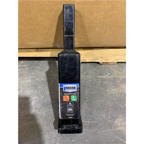 Reese Towpower Adapter - 1/14in Hitch to 2in