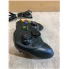 Image 2 : Black Microsoft Xbox Controller S