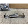 Image 3 : 25 Pack of 5in Gutter Hanging Hardware