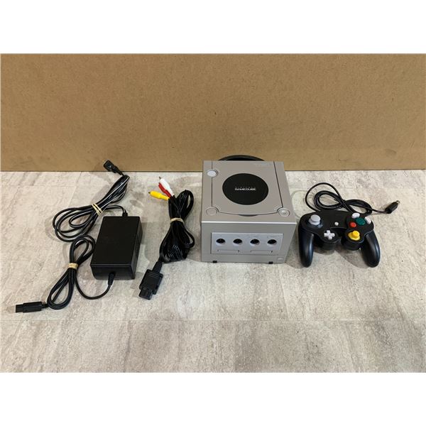 Nintendo Gamecube Console w/ Aftermarket Controller / Power Supply / AV