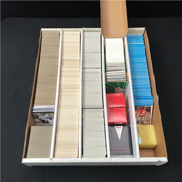 BOX OF HOCKEY TRADING CARDS