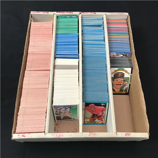 BOX OF MIXED SPORTS TRADING CARDS
