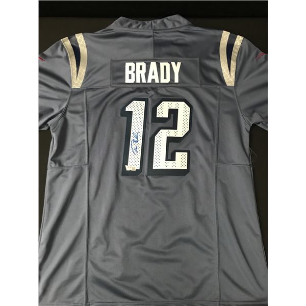 TOM BRADY SIGNED NEW ENGLAND PATRIOTS CUSTOM JERSEY - ACE COA