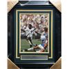 Image 1 : PELE SIGNED AND FRAMED 8X10 - BECKETT COA