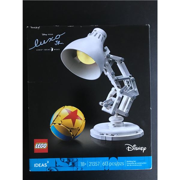LEGO DISNEY #21357 BUILDING SET SEALED IN ORIGINAL PACKAGING