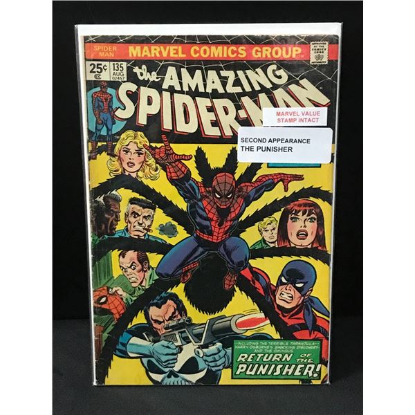 THE AMAZING SPIDERMAN #135 2ND PUNISHER VALUE STAMP INTACT - MARVEL COMICS