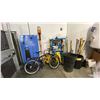 Image 3 : CONTENTS OF SHIPPING WORK AREA - 2 METAL SHELVING UNITS, WORK BENCH, DESK, ASSORTED CHAIRS,