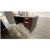 Image 4 : 6 PCS. OF ASSORTED OFFICE FURNITURE - 2 DESKS AND 4 SHELVING UNITS