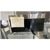 Image 7 : LARGE GROUP OF ASSORTED HOME APPLIANCES *NEED SERVICING OR REPAIR* - REFRIGERATORS,