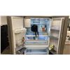 Image 3 : FRIGIDAIRE GALLERY STAINLESS STEEL FRONT 3 DOOR REFRIGERATOR WITH ICE/WATER DISPENSER