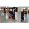 Image 3 : TOYOTA 8FGCU25 SIT DOWN COUNTERBALANCE, PROPANE FORKLIFT, 48" STANDARD FORKS, SER #40736,