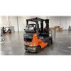 Image 5 : 2014 TOYOTA 8FGCU25 SIT DOWN COUNTERBALANCE, PROPANE, 10 CLAMP FORKLIFT, SERIAL #45158,