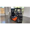 Image 3 : TOYOTA 8FGCU25 SIT DOWN COUNTERBALANCE, PROPANE, 10 CLAMP FORKLIFT, SERIAL #18501,