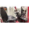 Image 5 : 2018 TOYOTA 40-3FG9 SIT DOWN COUNTERBALANCE,  PROPANE, 10 CLAMP FORKLIFT, SERIAL #51039