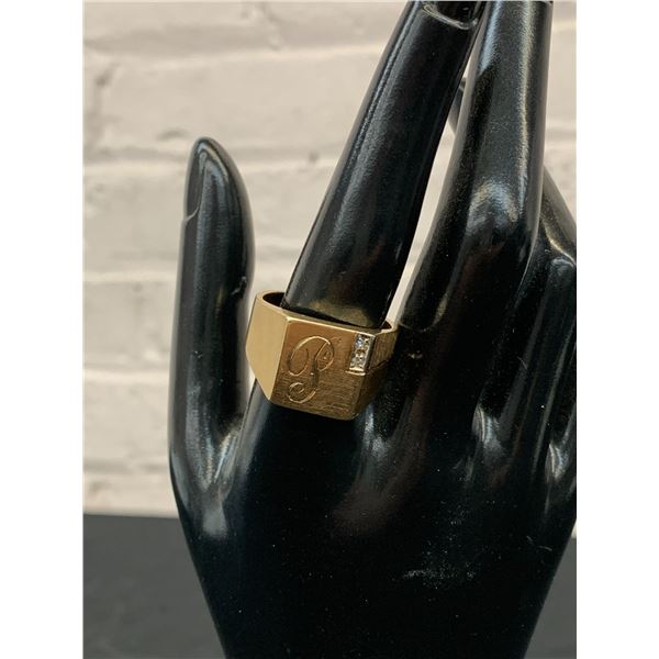 14k Yellow Gold Mens Signet Ring Letter "P" 2 Small Diamonds Size 11 (11.9grams)