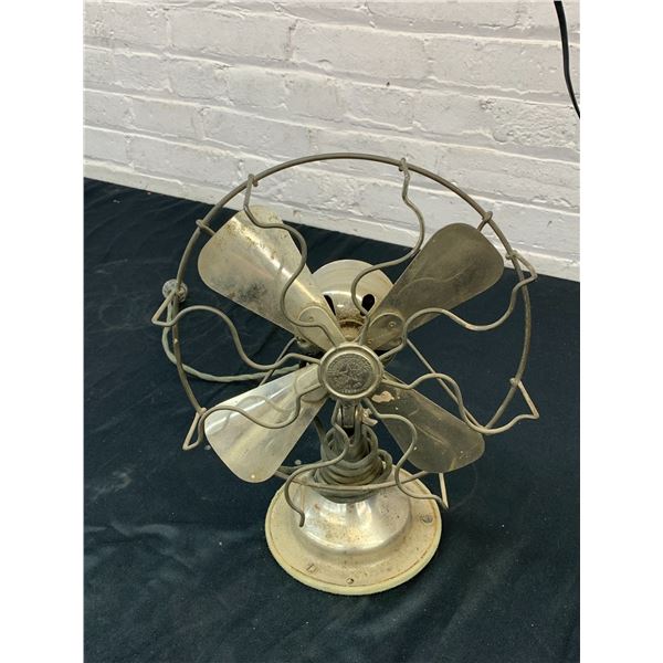 Antique Metal Star Rite Fitzgerald Industrial Table Fan