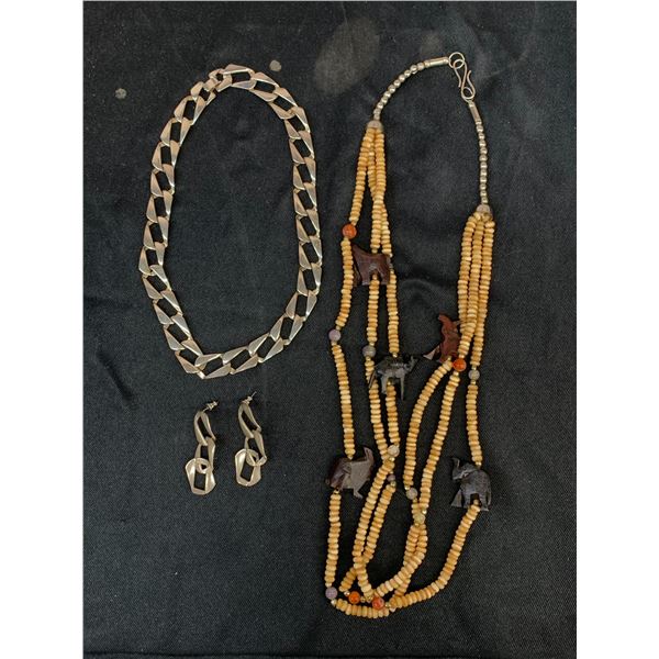 Silver Tone Necklace and Earring Set, Beaded Wooden Necklace African Animals