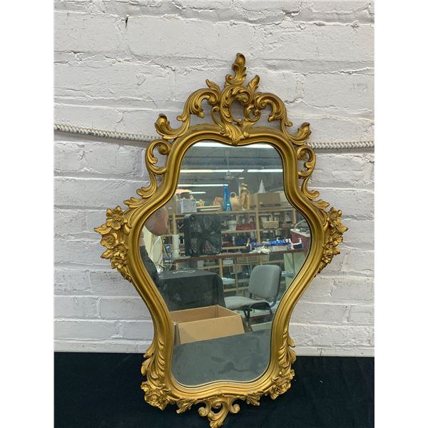 Syroco 1965 Ornate Gold Tone Wall Mirror