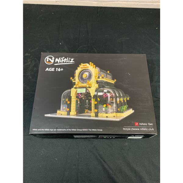 Nifeliz Set Building Bricks LEGO Style Boxed Building Toy