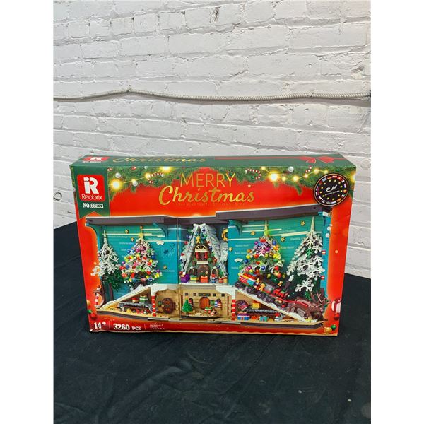 Reobrix #66033 Christmas Playset Building Bricks Set