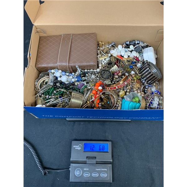 Approx 12lbs Estate Costume Jewellery, Unsorted