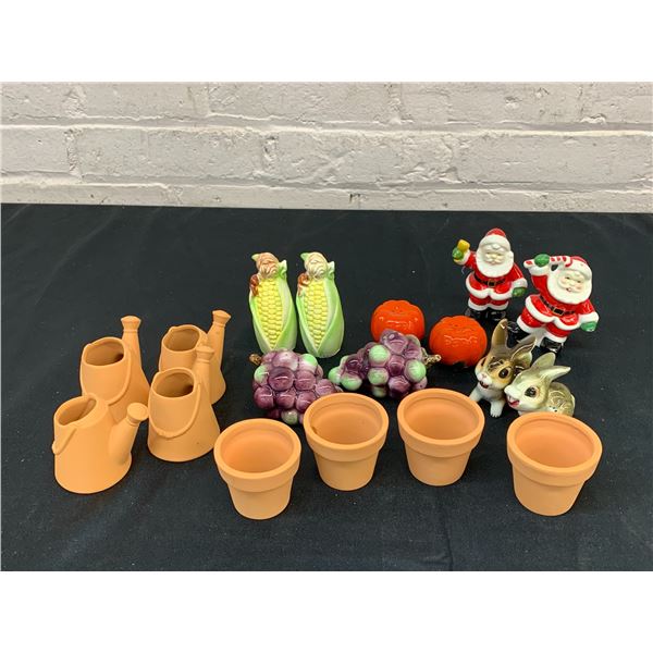 Lot of Ceramic Salt and Pepper Shakers Corn, Grapes, Pumpkins, Santa, Clay Pots, etc