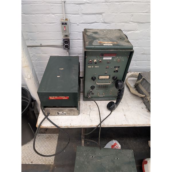 Vintage Spilsbury & Tindall Radio Transmitter Receiver model MRT-700
