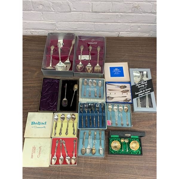 Lot of Assorted Silverplate Flatware Cutlery, Spoons, Forms, Serving, Caviar, etc