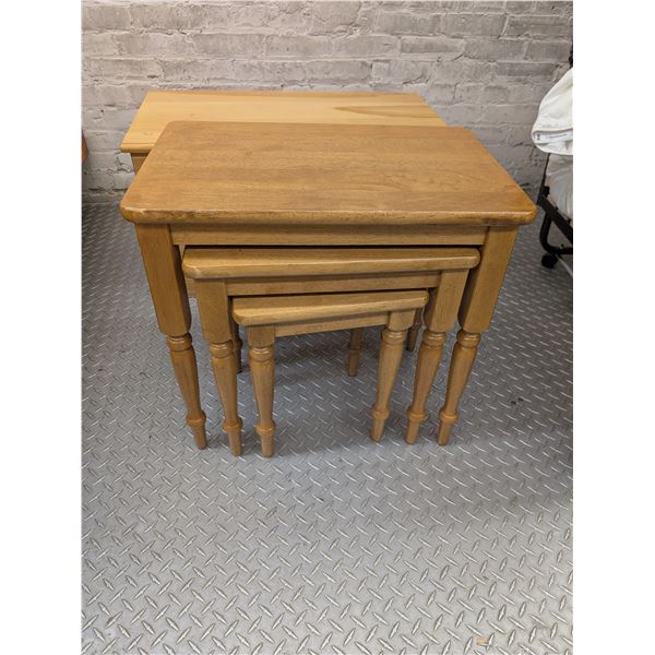 Set of 3 Wooden Nesting Tables