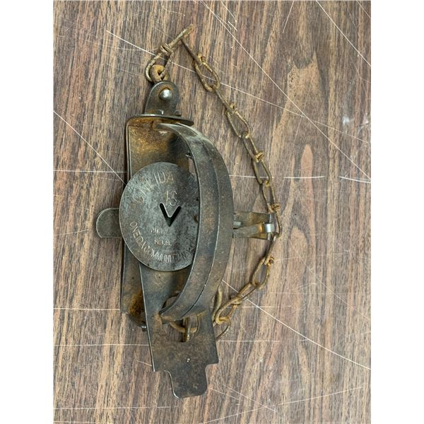 Oneida 13 Antique Jump Spring Animal Leg Trap